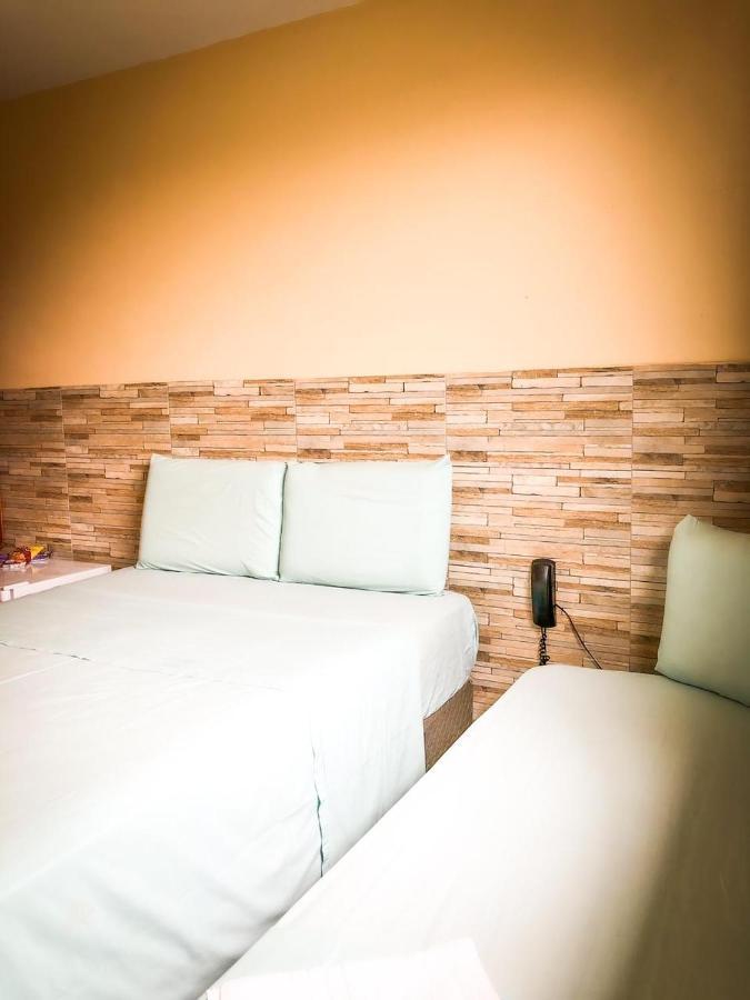 Solarium Unidade 1 Economica-basica Inn 2*