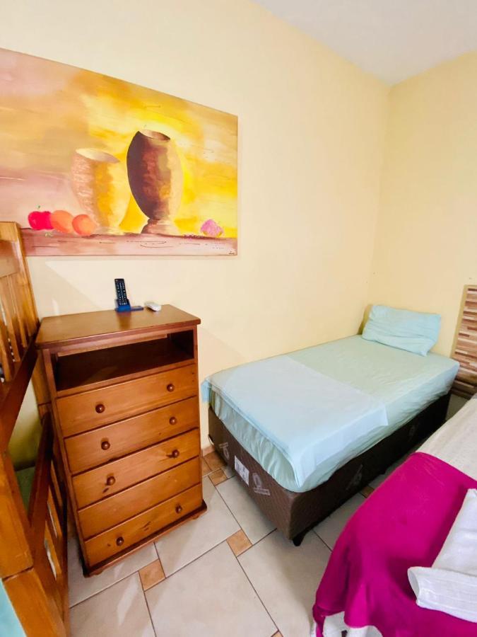 Inn Solarium Unidade 1 Economica-basica Guaruja